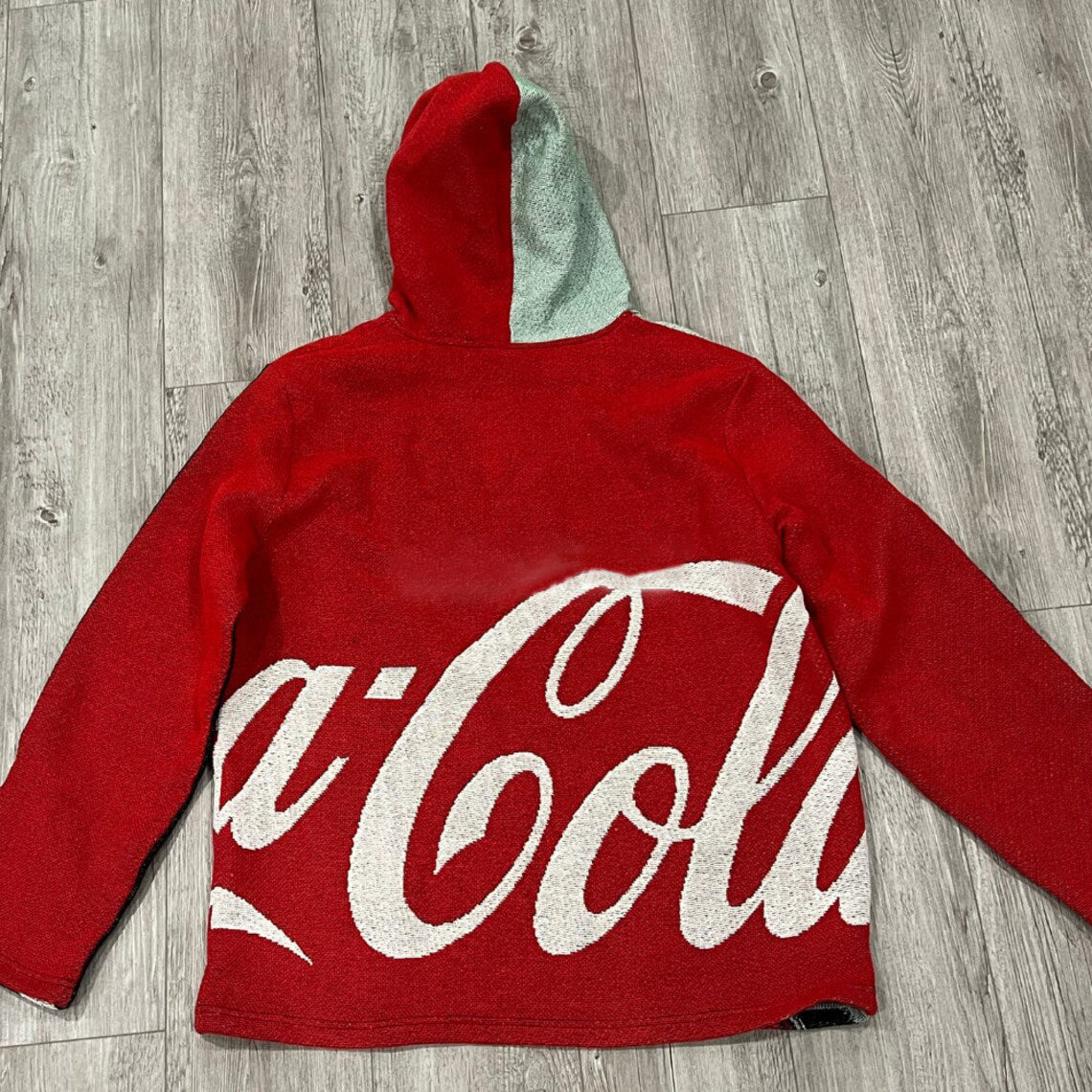 Contrast Cola Graphic Street Hoodie