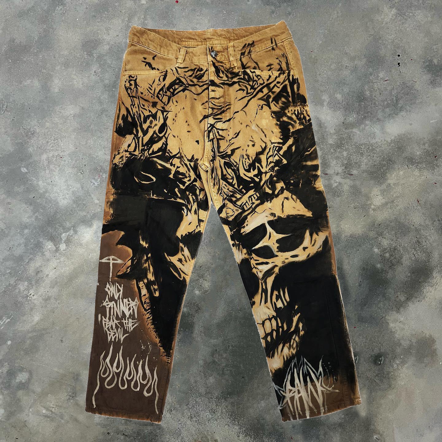 Limited Edition Skull Hand-painted Graffiti Street Casual Jeans