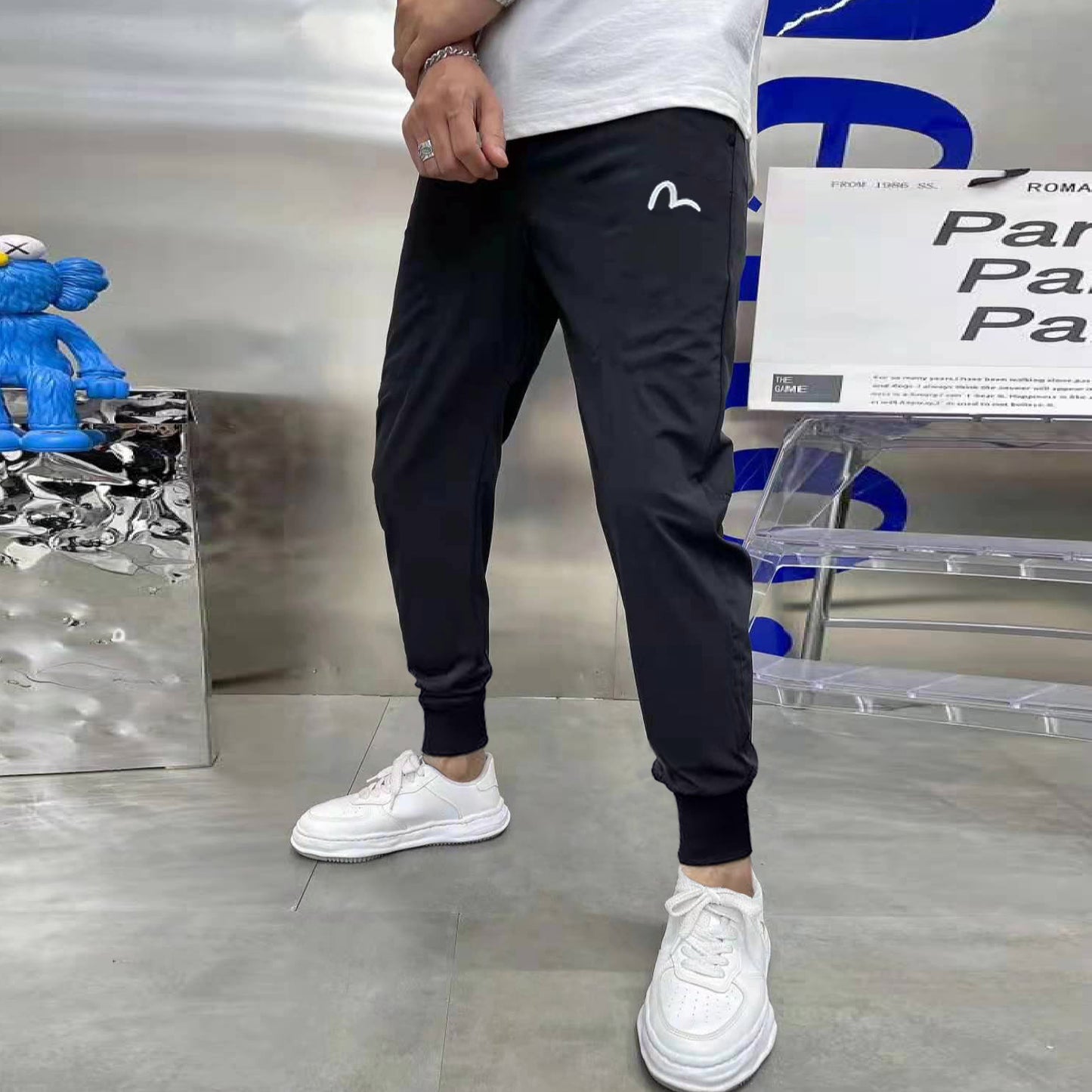 New Small Feet Loose Solid Color Fashion Casual Pants