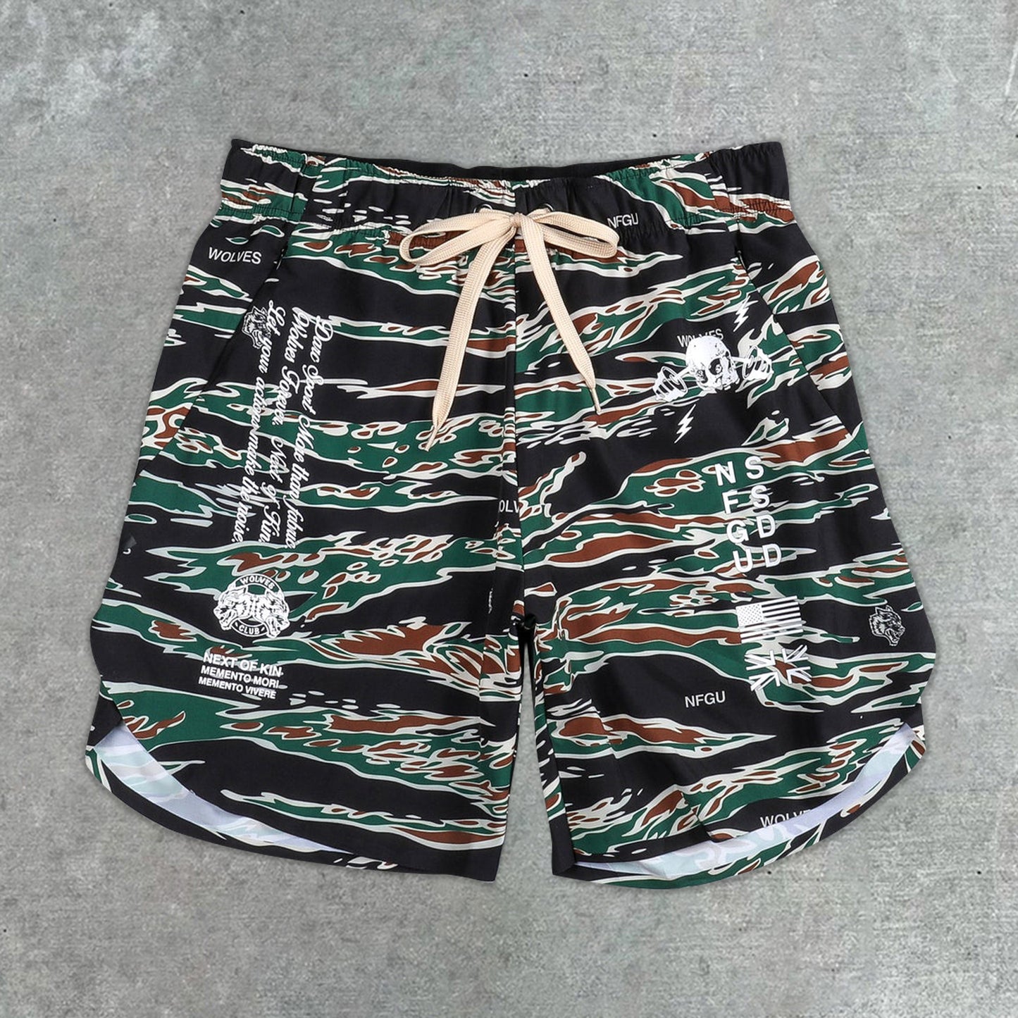 Fashion sports style fitness casual camouflage shorts
