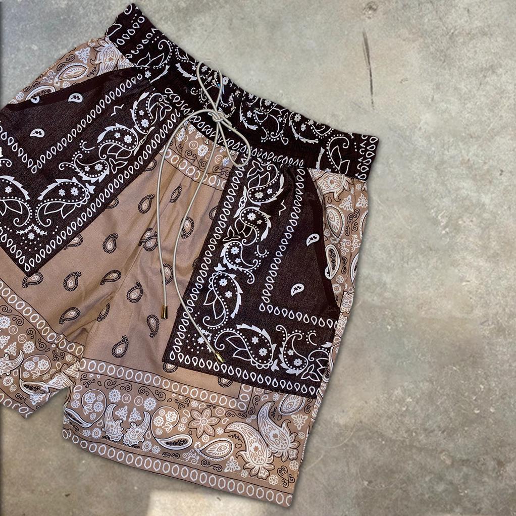 Personalized street stitching contrast print shorts